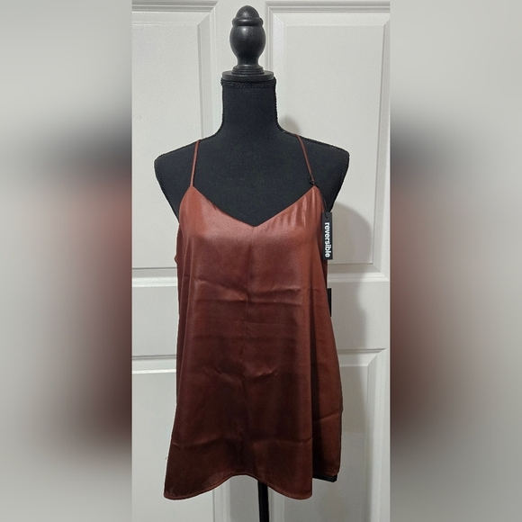 Express Reversible Cami Top - Picture 1 of 8